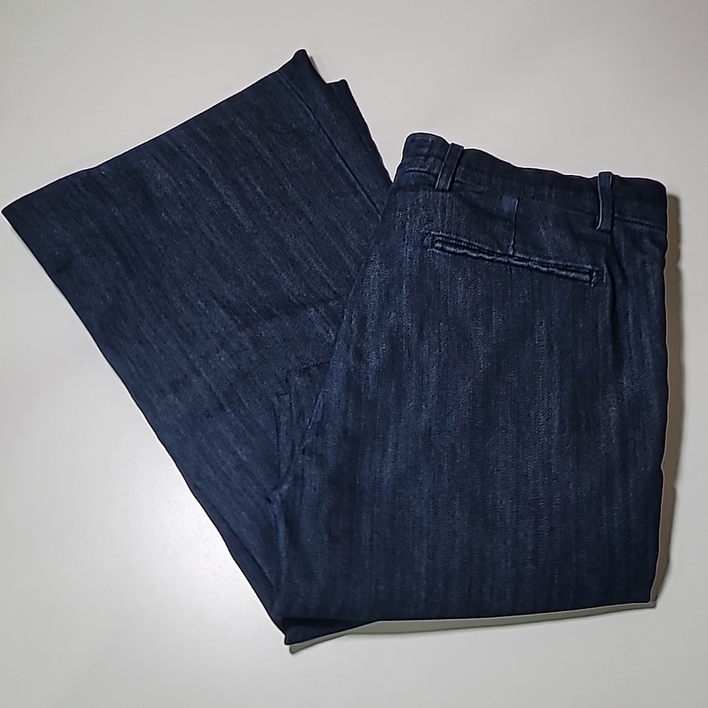 CURRENT/ELLIOTT Birdie Mid Rise Neat Trouser Flare Medium/Dark Wash Fitted
